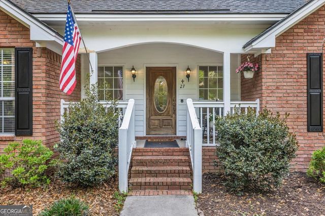 27 Oak Side Court, Richmond Hill, GA 31324