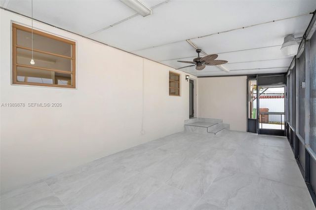 4485 E 8th Ave, Hialeah, FL 33013