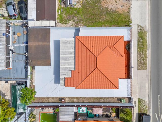 4485 E 8th Ave, Hialeah, FL 33013