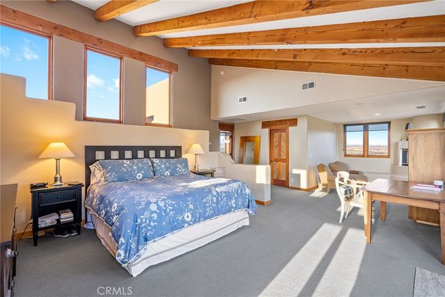 7010 Wilderness Lane, Paso Robles, CA 93446