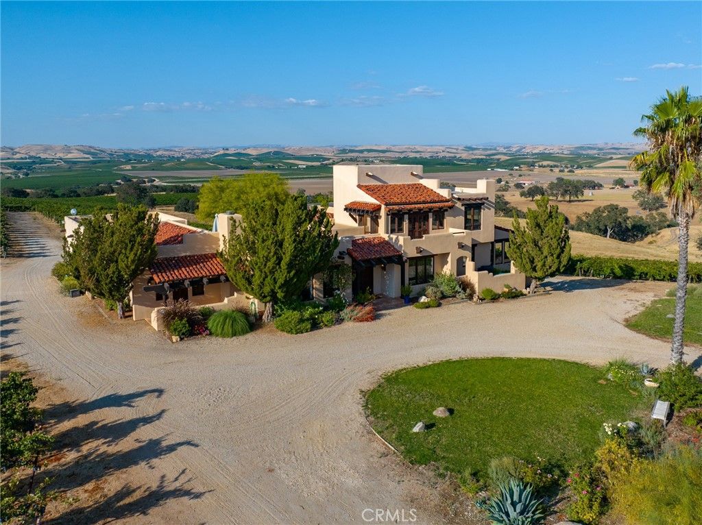 Image 58 of property listing at 7010 Wilderness Lane, Paso Robles, CA 93446