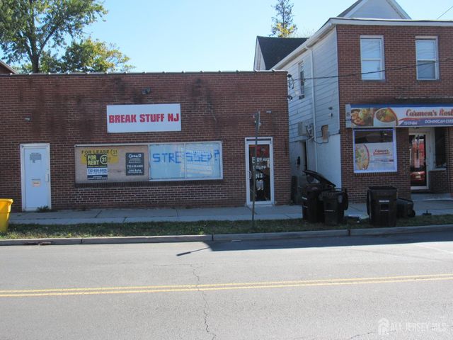 66 Georges Road, New Brunswick, NJ 08901