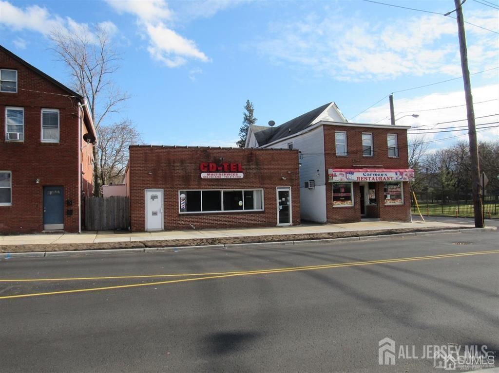 66 Georges Road, New Brunswick, NJ 08901