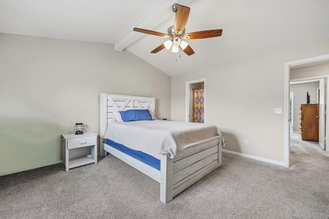 250 Sanders Ferry Rd Apt 4, Hendersonville, TN 37075