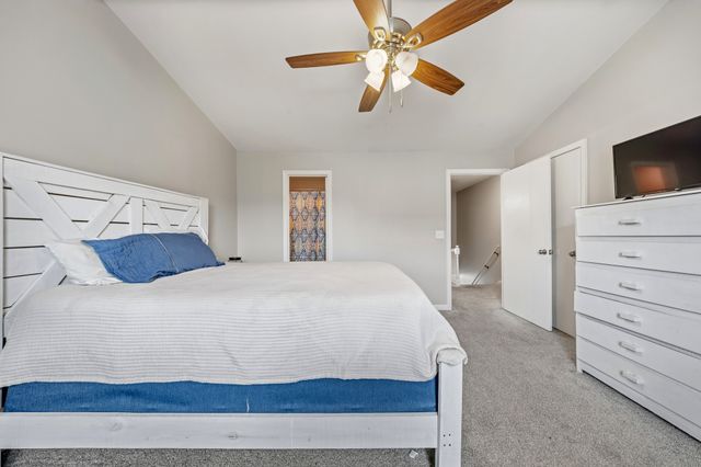 250 Sanders Ferry Rd Apt 4, Hendersonville, TN 37075