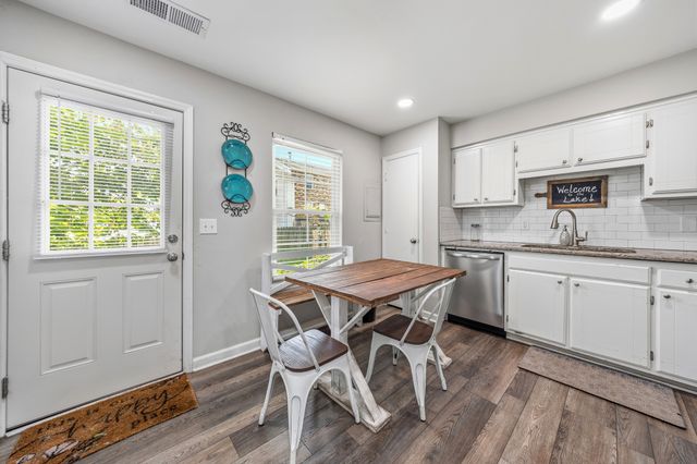 250 Sanders Ferry Rd Apt 4, Hendersonville, TN 37075