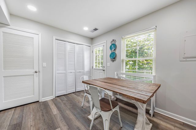 250 Sanders Ferry Rd Apt 4, Hendersonville, TN 37075