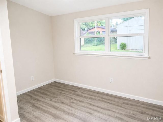 634 Mildred Avenue, Wood River, IL 62095