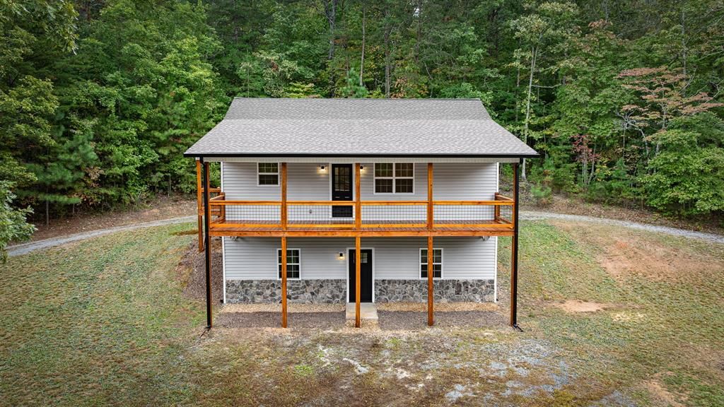 4097 Mobile Road, Mccaysville, GA 30555