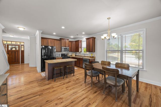 15 Kinlock Lane, Travelers Rest, SC 29690