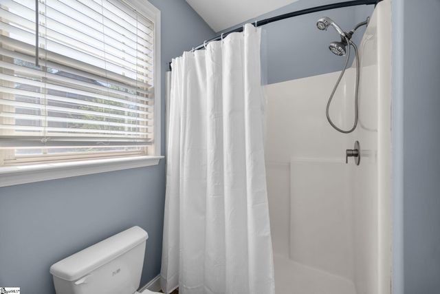 15 Kinlock Lane, Travelers Rest, SC 29690