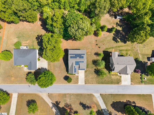 15 Kinlock Lane, Travelers Rest, SC 29690