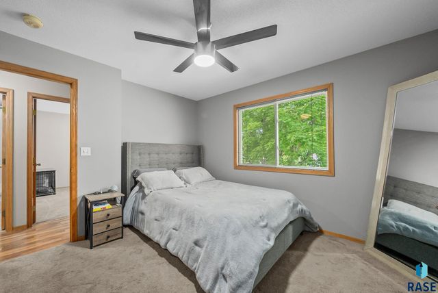 800 N poplar Ave, Tea, SD 57064