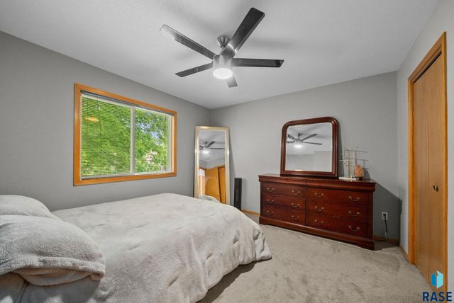 800 N poplar Ave, Tea, SD 57064