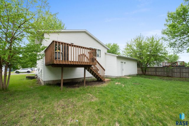 800 N poplar Ave, Tea, SD 57064