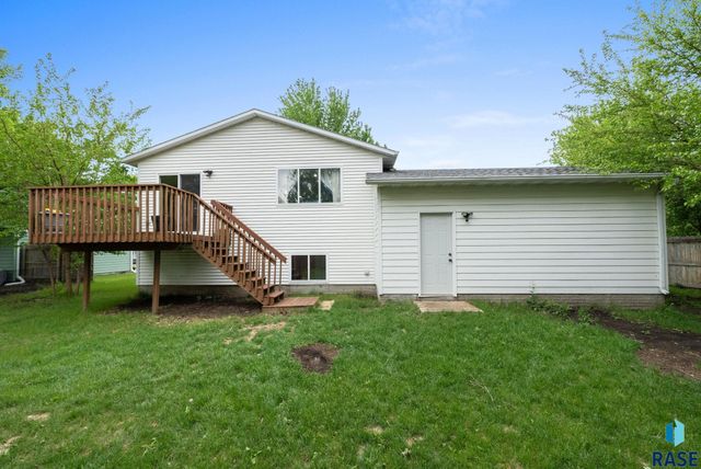800 N poplar Ave, Tea, SD 57064