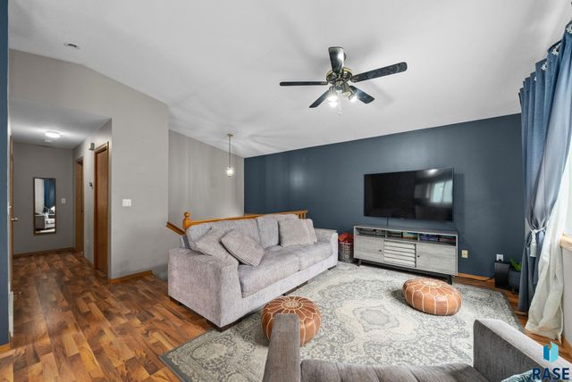 800 N poplar Ave, Tea, SD 57064
