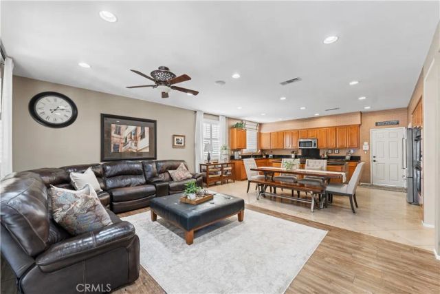 4517 Vahan Court, Lancaster, CA 93536