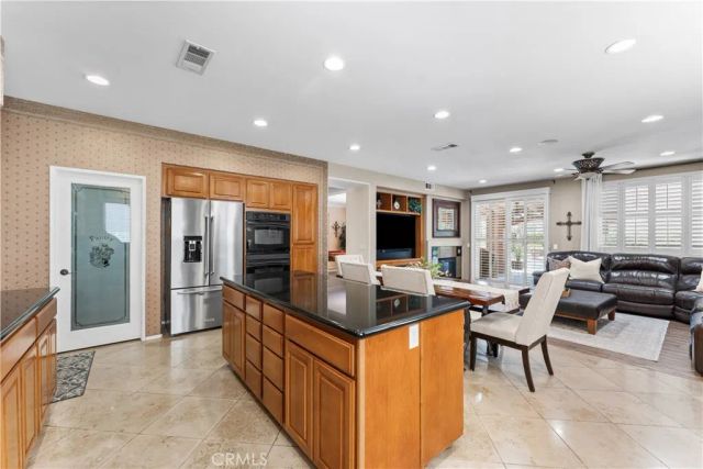 4517 Vahan Court, Lancaster, CA 93536