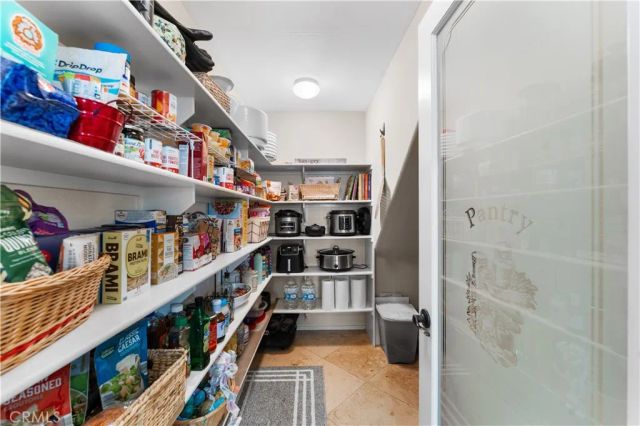 4517 Vahan Court, Lancaster, CA 93536