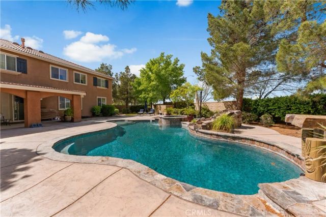 4517 Vahan Court, Lancaster, CA 93536