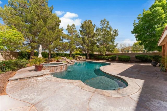 4517 Vahan Court, Lancaster, CA 93536