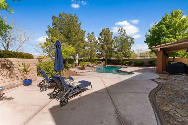 4517 Vahan Court, Lancaster, CA 93536