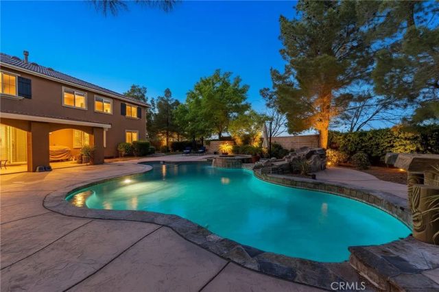4517 Vahan Court, Lancaster, CA 93536