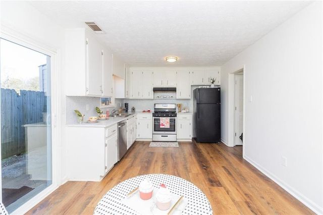 3100 Duvall Place, Kennesaw, GA 30144