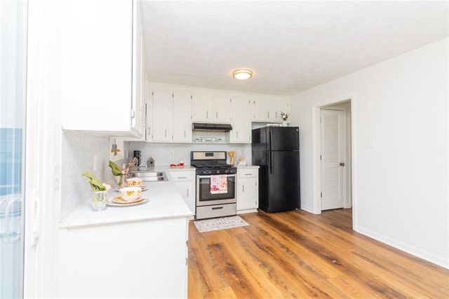 3100 Duvall Place, Kennesaw, GA 30144