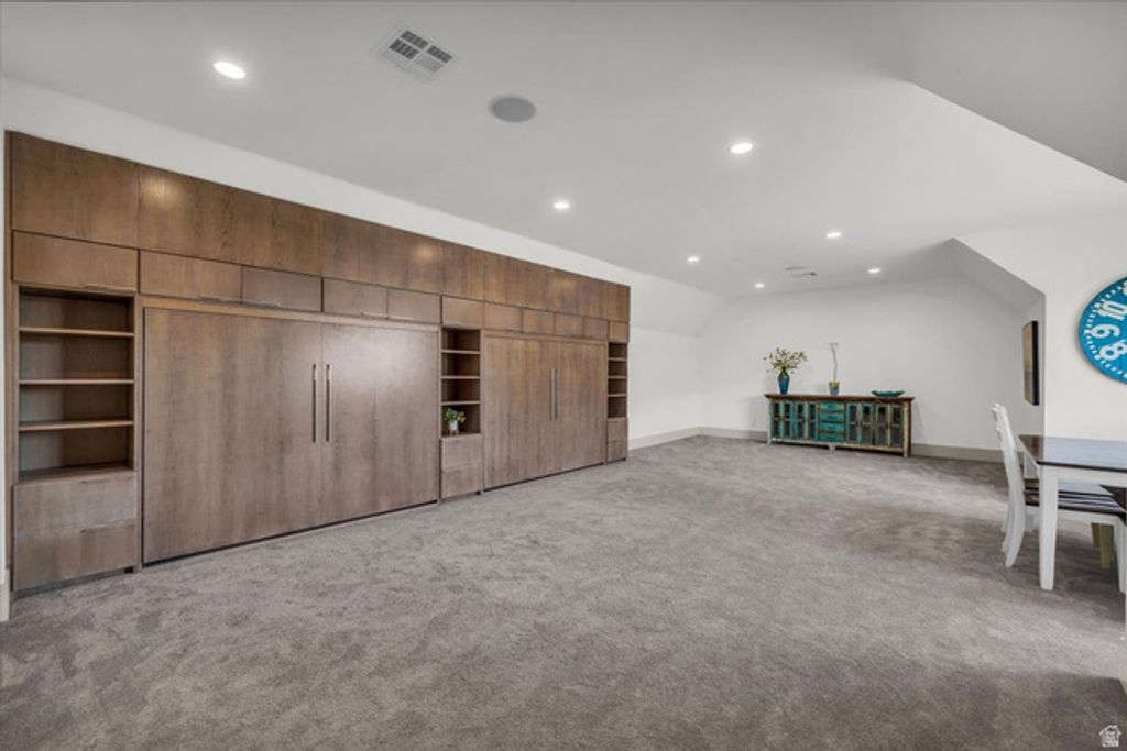 Image 30 of property listing at 2204 E 3770 S, St. George, UT 84790