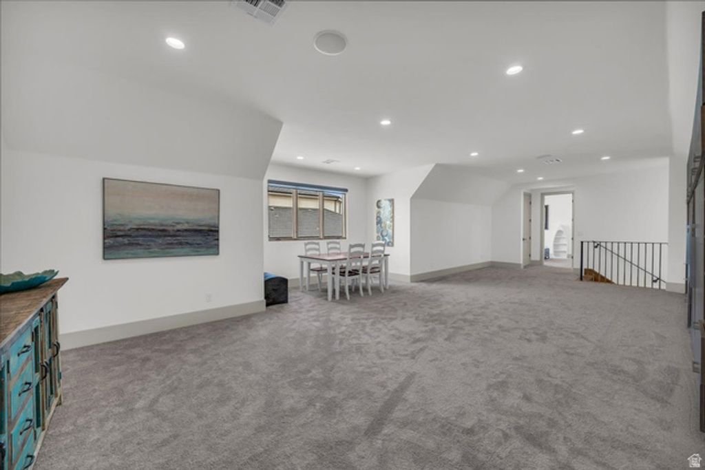 Image 32 of property listing at 2204 E 3770 S, St. George, UT 84790