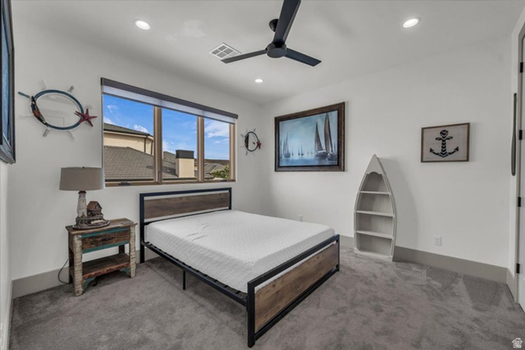 Image 33 of property listing at 2204 E 3770 S, St. George, UT 84790