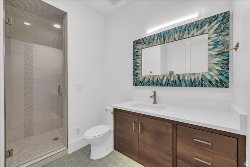 Image 34 of property listing at 2204 E 3770 S, St. George, UT 84790