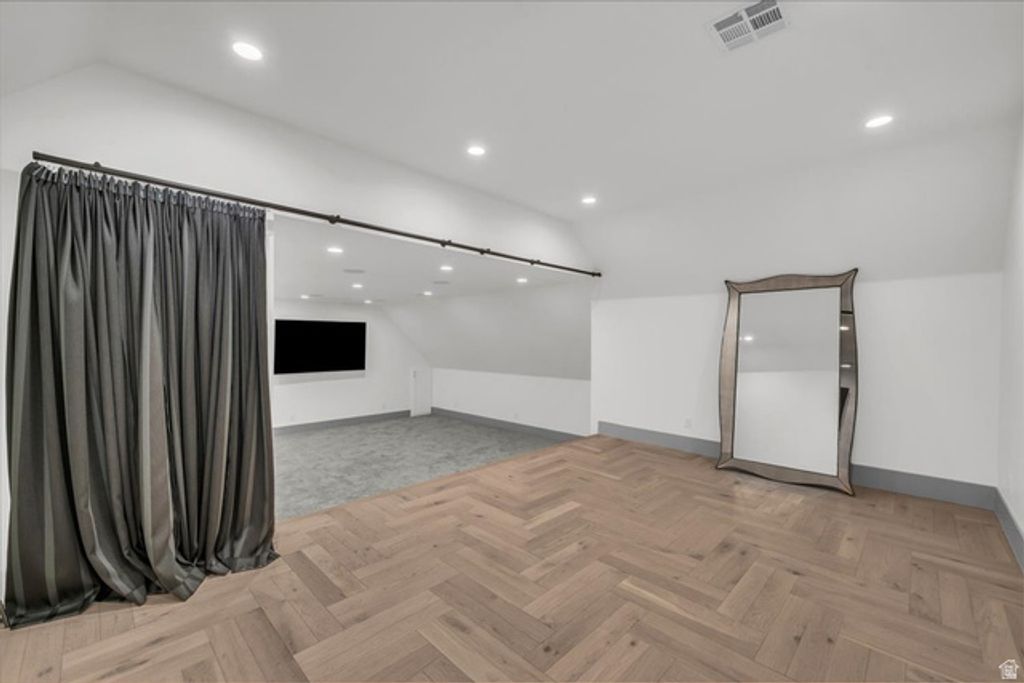 Image 36 of property listing at 2204 E 3770 S, St. George, UT 84790