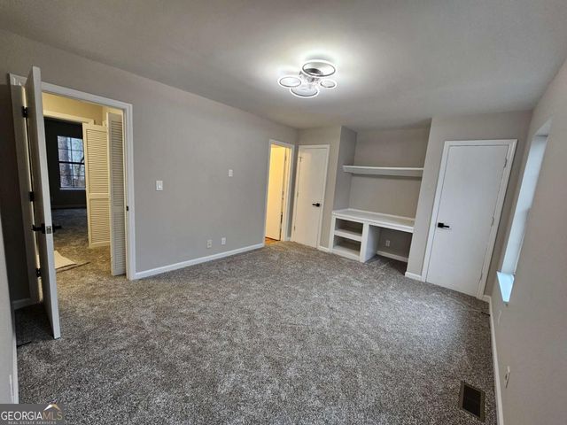 6002 Pat Mell Place SE, Smyrna, GA 30080