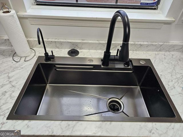 6002 Pat Mell Place SE, Smyrna, GA 30080