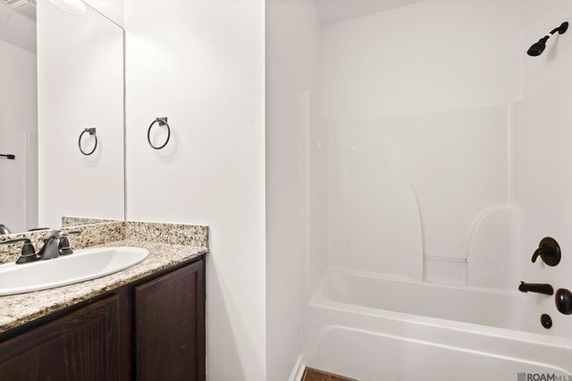 42351 Cedarstone Ave, Prairieville, LA 70769