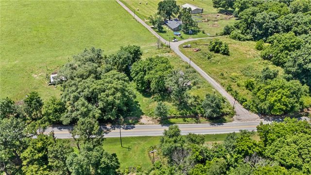 25579 W 72 Highway, Gravette, AR 72736