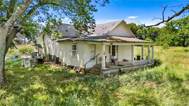 25579 W 72 Highway, Gravette, AR 72736