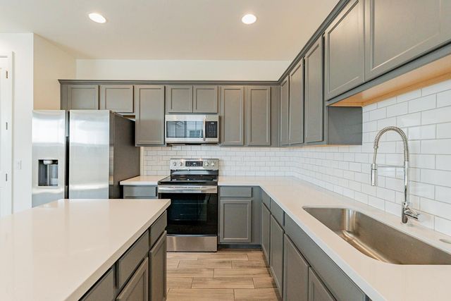 5538 S Dillon, Mesa, AZ 85212