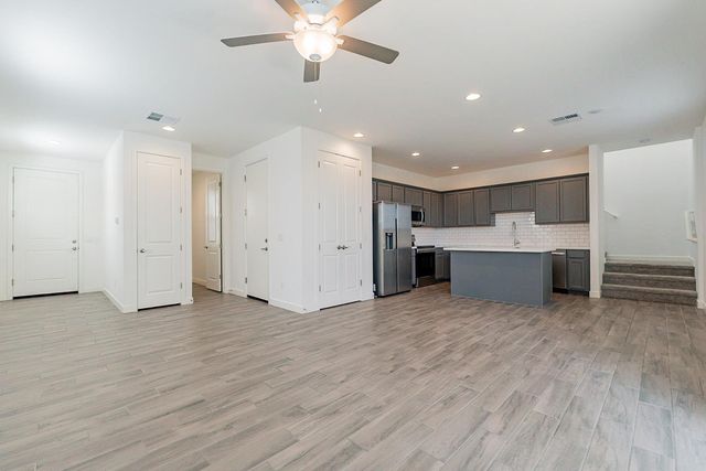 5538 S Dillon, Mesa, AZ 85212