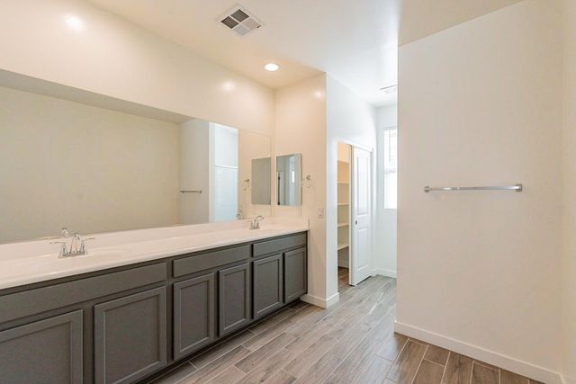 5538 S Dillon, Mesa, AZ 85212
