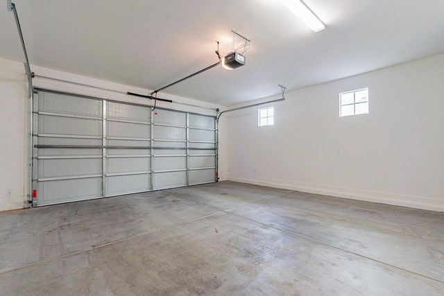 5538 S Dillon, Mesa, AZ 85212