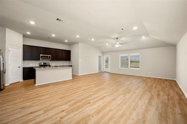 2123 Levant Lane, Baytown, TX 77523