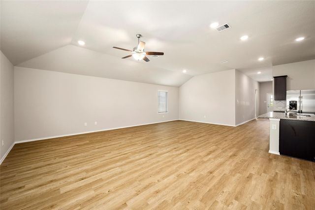 2123 Levant Lane, Baytown, TX 77523