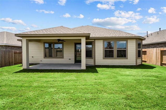2123 Levant Lane, Baytown, TX 77523