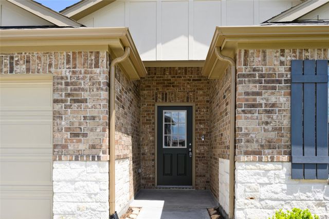 2123 Levant Lane, Baytown, TX 77523