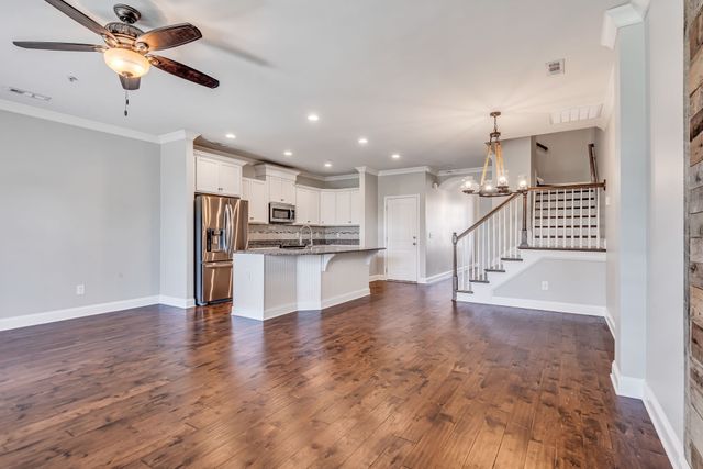 1477 Channing Dr, Thompsons Station, TN 37179