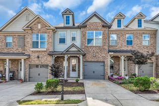 1477 Channing Dr, Thompsons Station, TN 37179